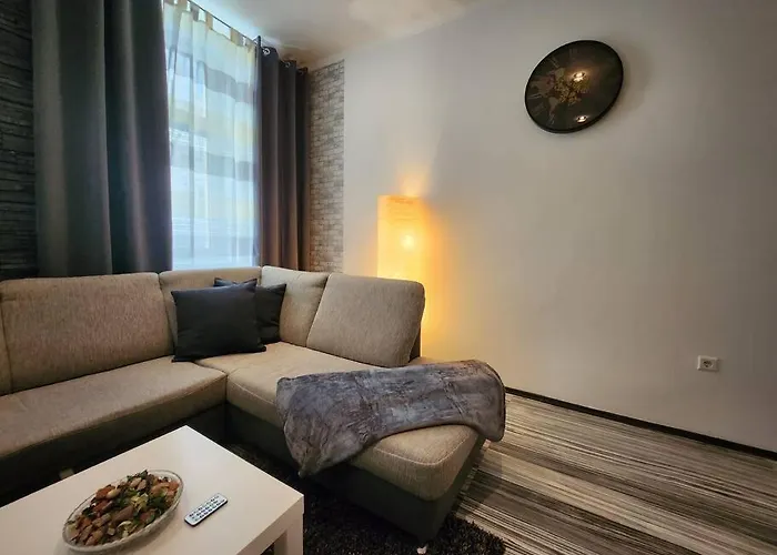 》Apartment Naehe Zentru